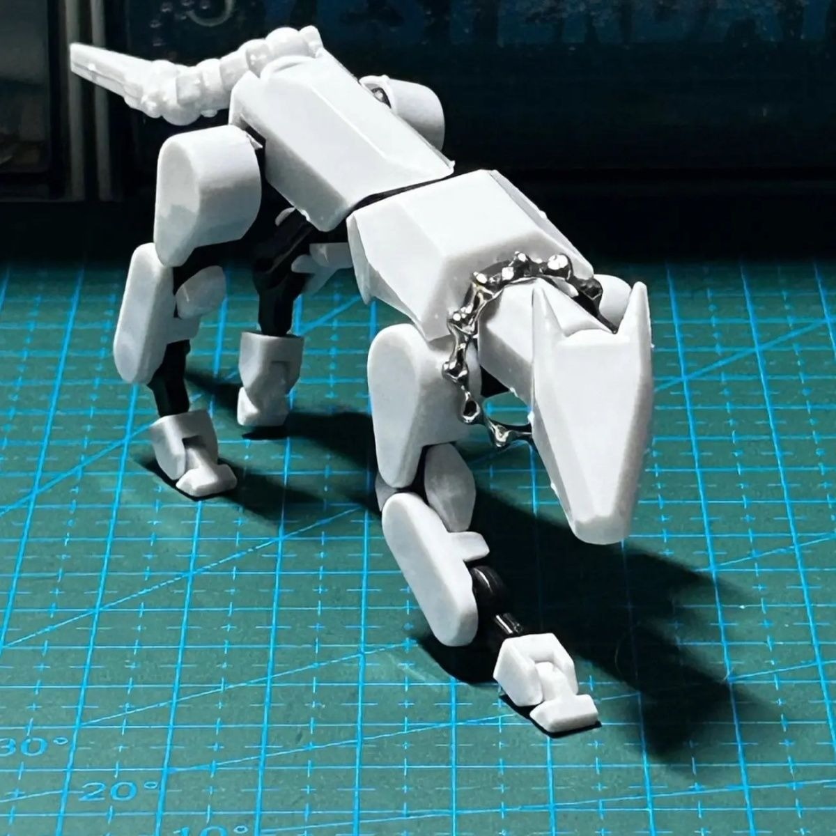 Figura de juguete con articula - Dog Toys reseña y precio